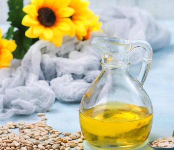 Sunflower-oil-1-1.jpg